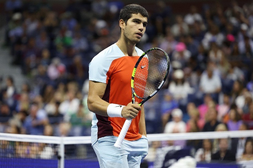 迎来更加健 迎来更加健