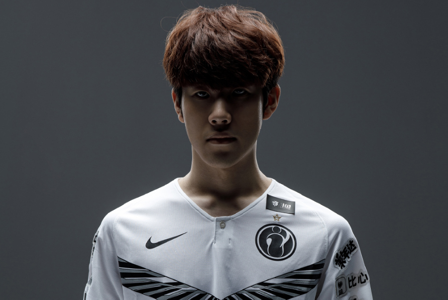 超越篮球历 超越篮球历