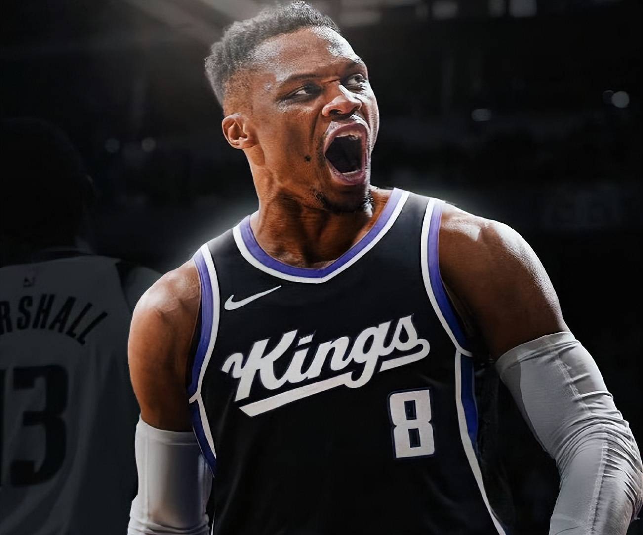 至少能迫使 至少能迫使