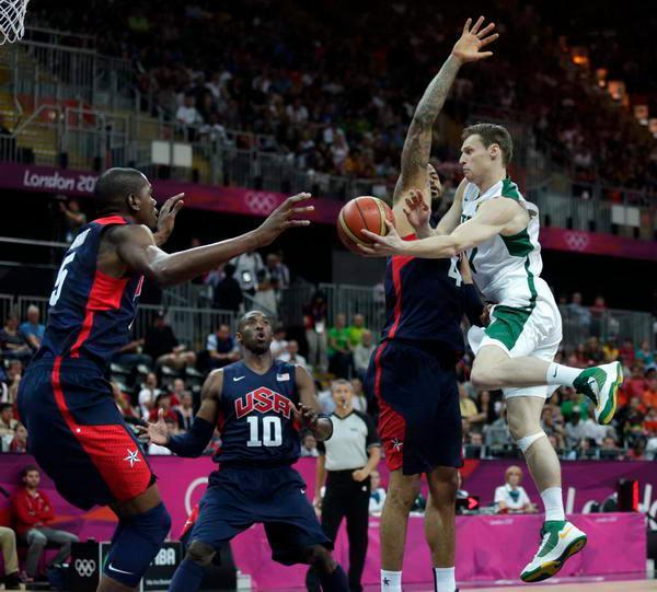 理与塔皮博 理与塔皮博